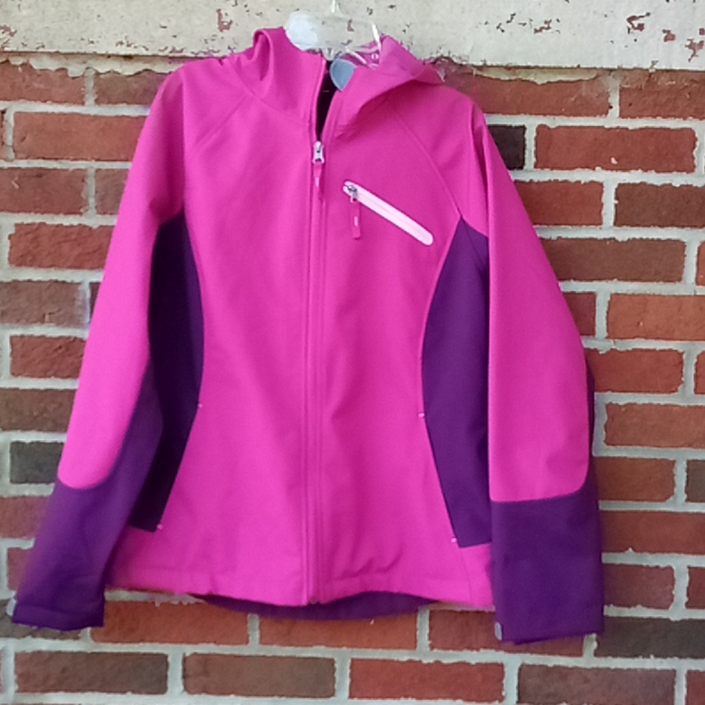 Hooded windbreaker large